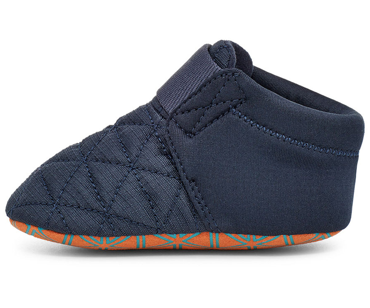 I&#39;s ReEmber Recycled FW21 - Total Eclipse